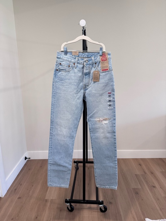 Levi's Denim - NWT Levi’s 501 150th Anniversary Limited Edition Floral Patch Jeans, Size 25